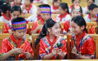 恭城瑶族短视频剪辑工资 桂林学子暑期兼职图鉴