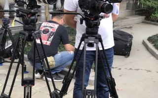 彭水短视频制作上门拍摄 从工地走上直播平台 “职业新鲜人”开辟就业新赛道